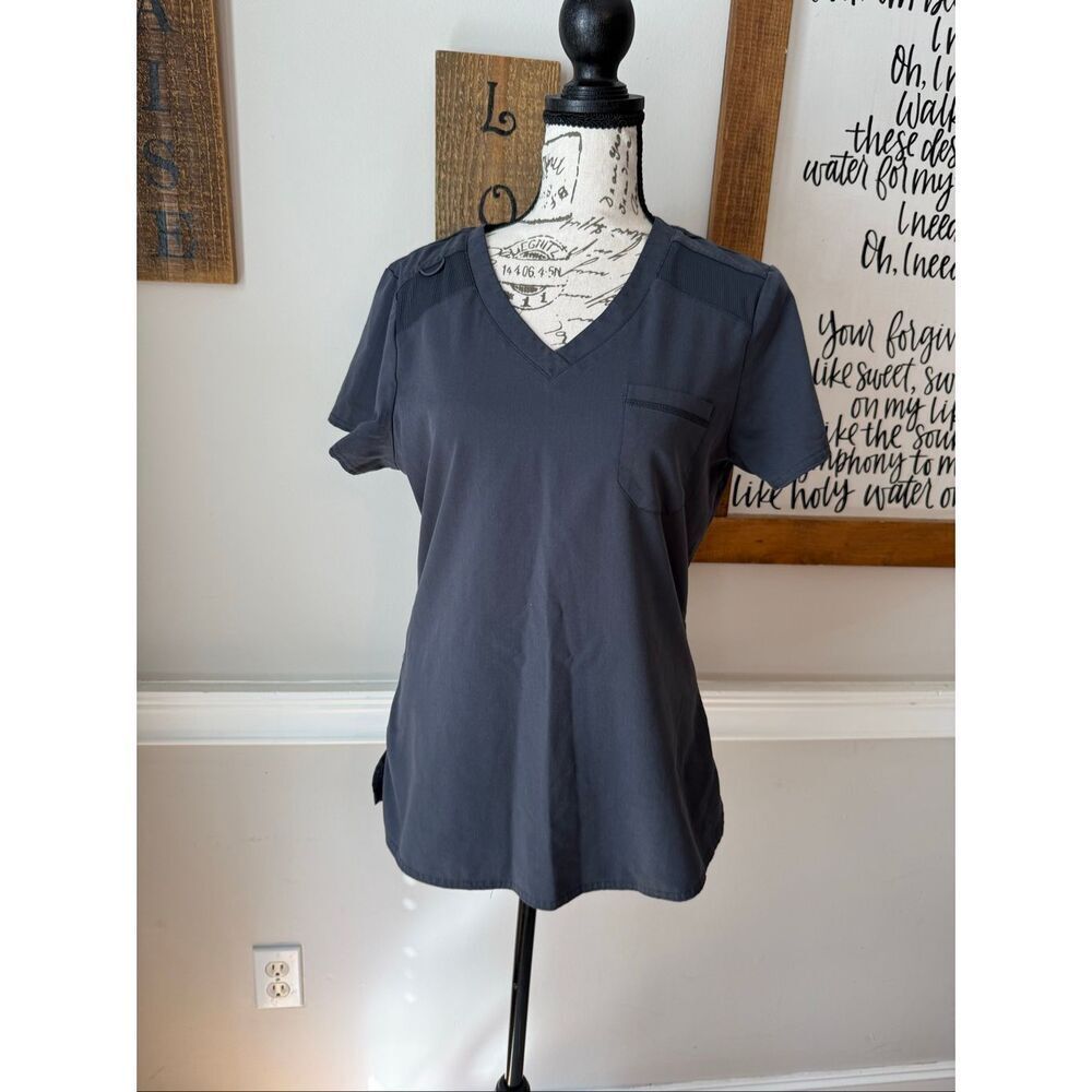 MedCouture Touch Women's V-Neck Short Sleeve Medical Scrub Top Pewter Gray Small